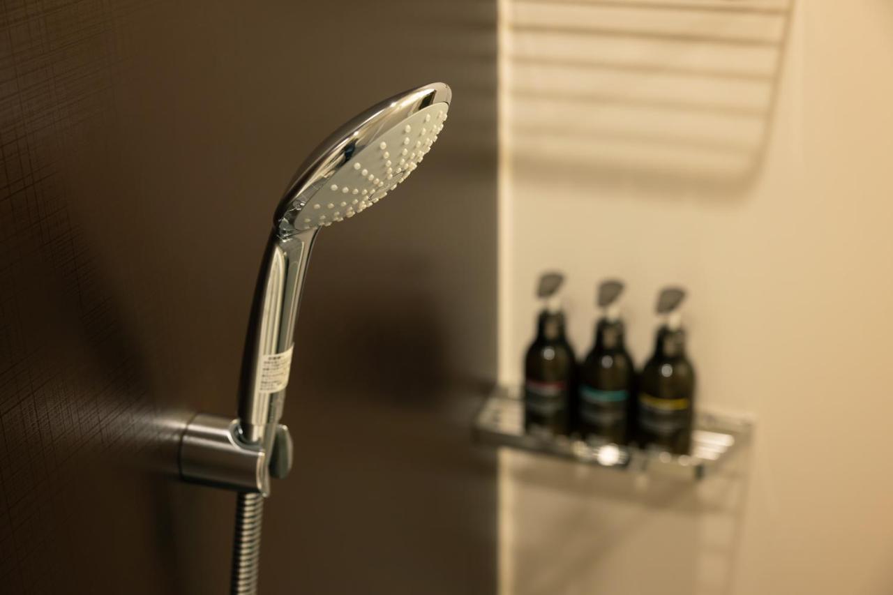 Omo Kansai Airport By Hoshino Resorts Izumisano Εξωτερικό φωτογραφία A shower head